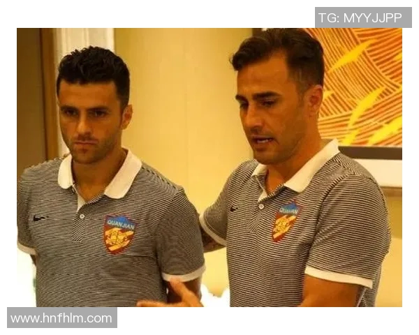 找到最适合你的足球明星发型让你在球场上更具魅力与自信