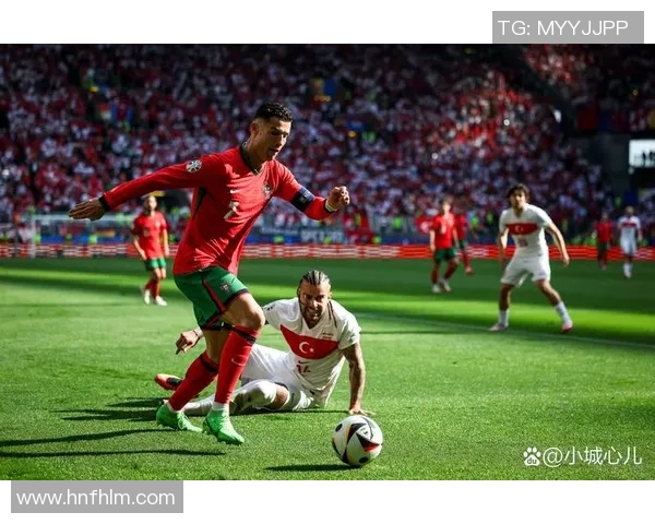 我男朋友心目中的足球偶像是谁以及他为什么如此痴迷于他